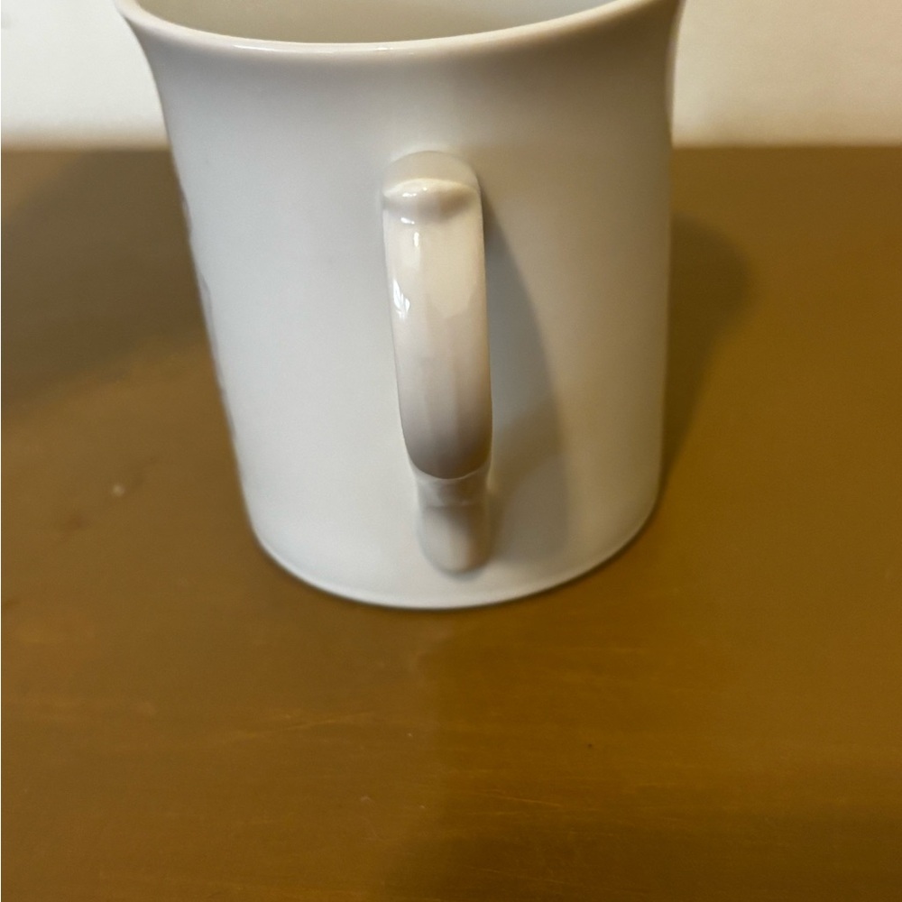 1985 Precious Moments White Porcelain Princess Mug with Gold Crown - Picture 5 of 9